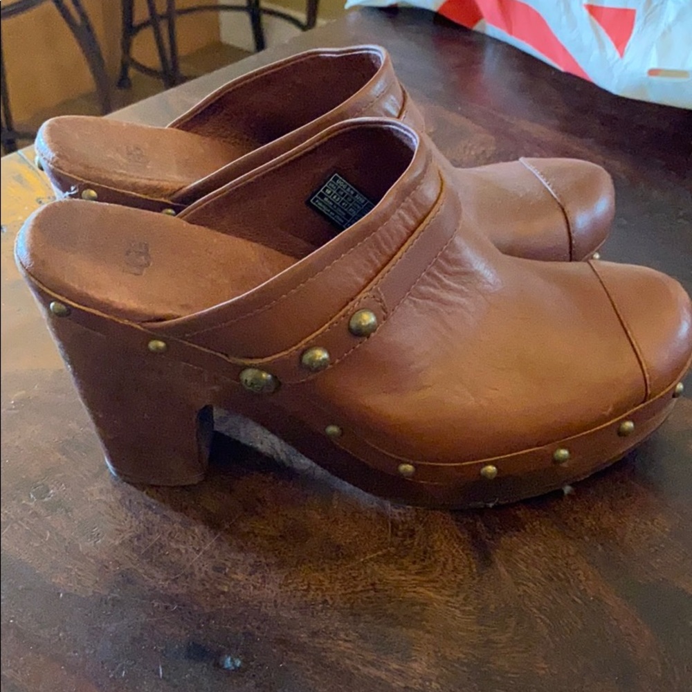 Ugg Clogs - image 2